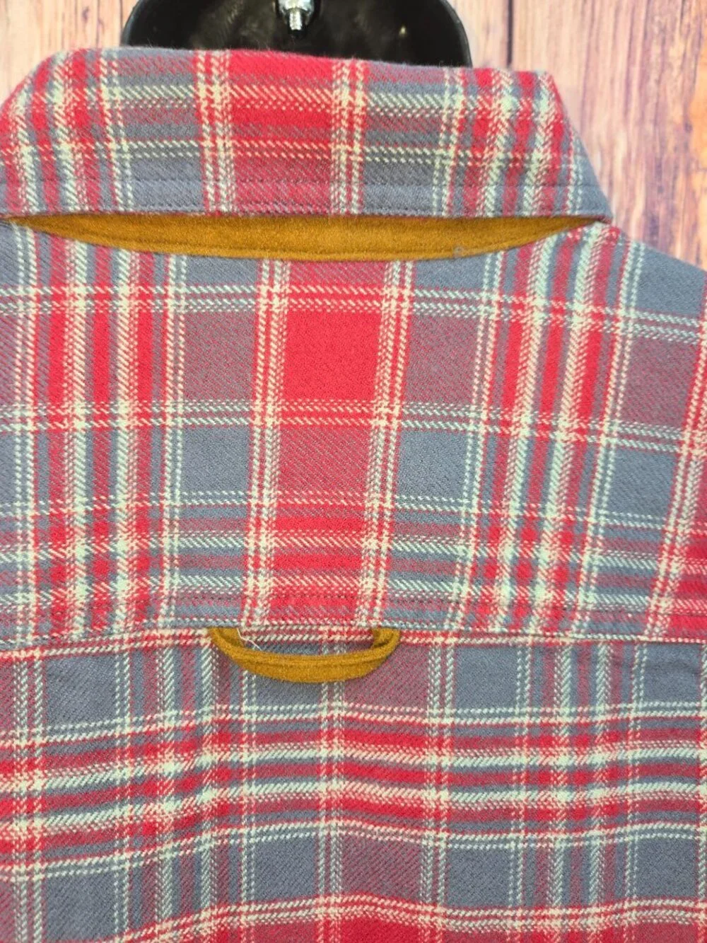 Orvis Mens Classic Fit Red Plaid Button-up Shirt Size Large